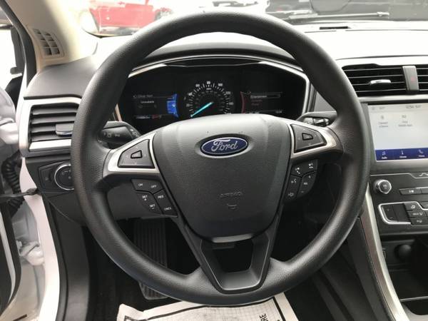 2020 FORD FUSION SE $500-$1000 MINIMUM DOWN PAYMENT!! CALL OR TEXT... for sale in Hobart, IL – photo 6