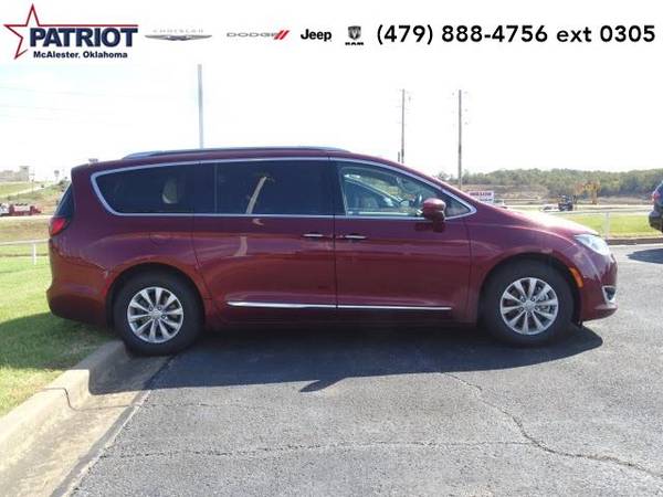 2018 Chrysler Pacifica Touring L - mini-van - cars & trucks - by... for sale in McAlester, AR – photo 19