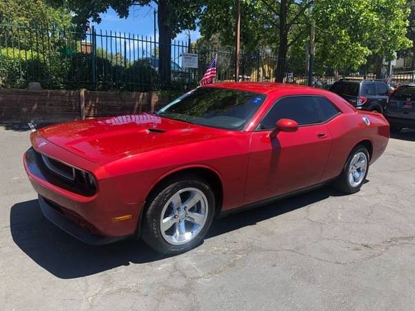 2010 Dodge Challenger R/T Coupe*5.7 L V8 Hemi*KeyLess Entry*Financing for sale in Fair Oaks, CA – photo 2