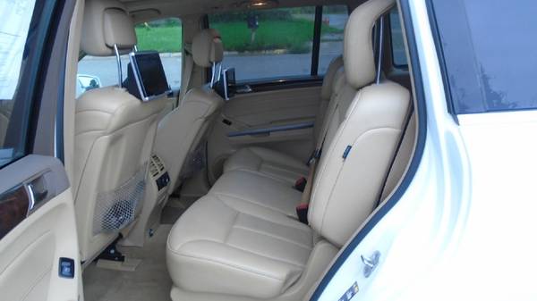 2012 mercedes gl 4wd 141,000 miles $10,500 **Call Us Today For... for sale in Waterloo, IA – photo 9