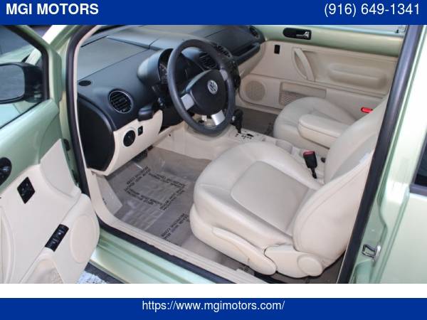 2008 Volkswagen New Beetle Coupe 2dr Auto S , 100% FINANCING - cars... for sale in Sacramento , CA – photo 8