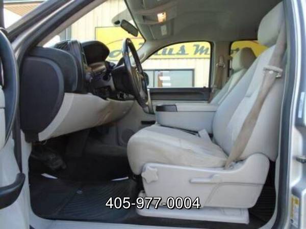 2010 Chevrolet Silverado 1500 LT 4x2 4dr Crew Cab 5.8 ft. SB - cars... for sale in Oklahoma City, OK – photo 11