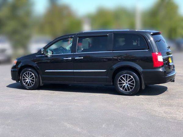 2016 Chrysler Town Country Limited for sale in Monroe, WA – photo 8