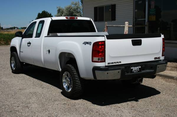 2011 GMC 2500 HD extended cab 4x4 for sale in Rigby, ID – photo 5