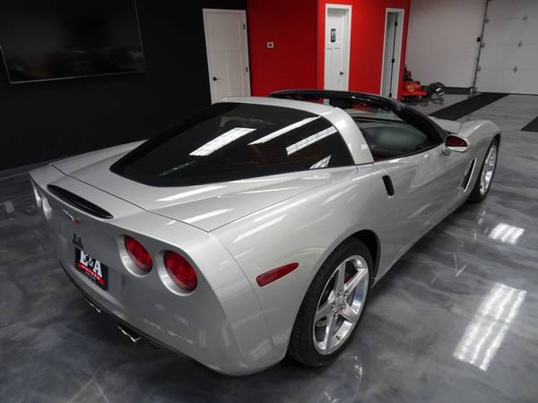2005 Chevrolet Corvette - - by dealer - vehicle for sale in Waterloo, IA – photo 7