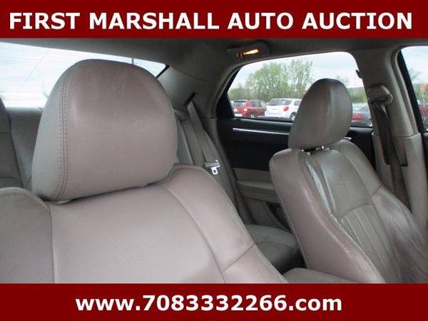 2005 Chrysler 300 300C - Auction Pricing - - by dealer for sale in Harvey, IL – photo 4