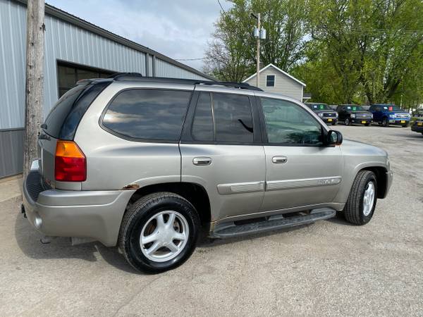 2002 GMC Envoy 4dr 4WD SLT - - by dealer - vehicle for sale in CENTER POINT, IA – photo 3