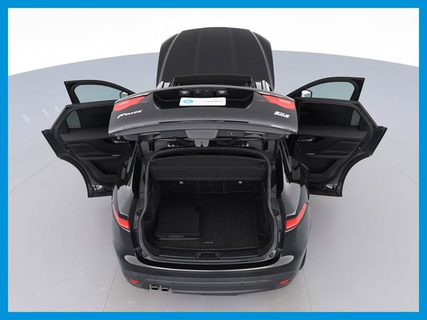 2018 Jag Jaguar FPACE 20d Premium Sport Utility 4D suv Black for sale in El Cajon, CA – photo 18