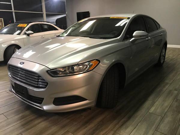 2016 Ford Fusion SE 4dr Sedan EASY FINANCING! - cars & trucks - by... for sale in Rancho Cordova, CA – photo 3