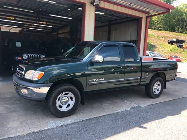 2000 Toyota Tundra SR5 Access Cab 2WD - - by dealer for sale in Cleveland, SC – photo 3