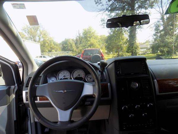 2008 Chrysler Town Country 4dr Wgn Touring for sale in Norton, OH – photo 7