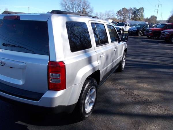 2012 Jeep Patriot Sport - - by dealer - vehicle for sale in Shelbyville, AL – photo 12