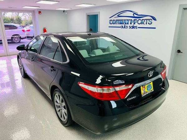 2016 Toyota Camry XLE - cars & trucks - by dealer - vehicle... for sale in Streamwood, WI – photo 9