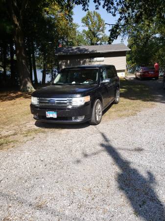 2010 Ford Flex limited edition - cars & trucks - by owner - vehicle... for sale in Frankfort Heights, IL – photo 2