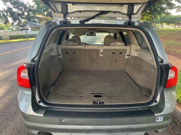 2008 Volvo V70 only 62K miles - cars & trucks - by owner - vehicle... for sale in Waipahu, HI – photo 10