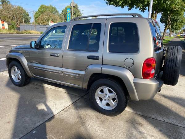 2003 Jeep Liberty 4x4 4WD 4dr SUV - cars & trucks - by dealer -... for sale in Milwaukie, OR – photo 7