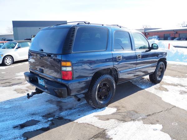 2006 Chevy Tahoe LS 4x4 - - by dealer - vehicle for sale in Buffalo, MN – photo 3