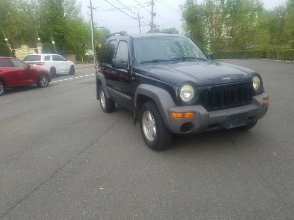 2004 Jeep Liberty 4X4 Automatic Great SUV! - - by for sale in Paterson, NJ – photo 4