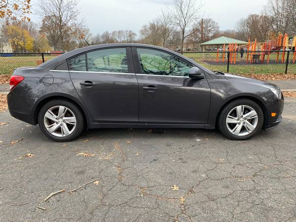 2014 Chevy Cruz 2 0L eco Diesel fully loaded auto 100k miles runs for sale in Bridgeport, NY – photo 3