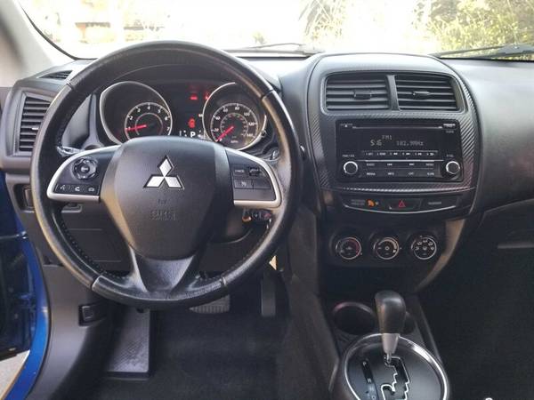 2015 Mitsubishi Outlander One Owner - - by dealer for sale in Ventura, CA – photo 9