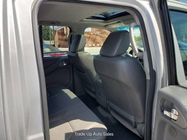 2012 Nissan Frontier SL Crew Cab 2WD 5-Speed Automatic for sale in Greer, SC – photo 16