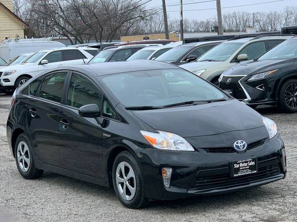 2012 Toyota Prius Hybrid 49,804 miles One Owner - cars & trucks - by... for sale in Downers Grove, IL – photo 3