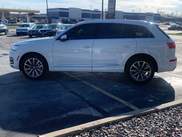 2018 Audi Q7 3 0 TFSI Premium Plus Trade-In s Welcome - cars & for sale in Green Bay, WI – photo 6