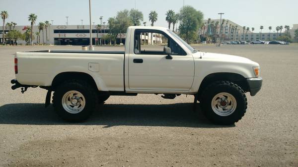 1990 Toyota pick up - cars & trucks - by owner - vehicle automotive... for sale in Laughlin, AZ – photo 10