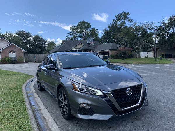 2019 Nissan Altima SR 7500 miles for sale in Jacksonville, FL – photo 3
