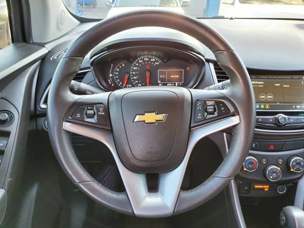 2019 Chevy Chevrolet Trax LT Sport Utility 4D suv WHITE - cars &... for sale in El Paso, TX – photo 12