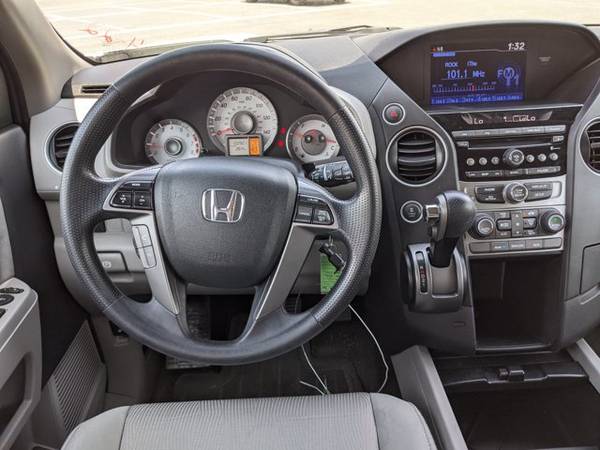 2014 Honda Pilot EX 4x4 4WD Four Wheel Drive SKU: EB011467 - cars & for sale in Libertyville, IL – photo 13