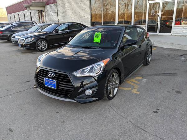 2015 Hyundai Veloster - cars & trucks - by dealer - vehicle... for sale in Evansdale, IA – photo 4
