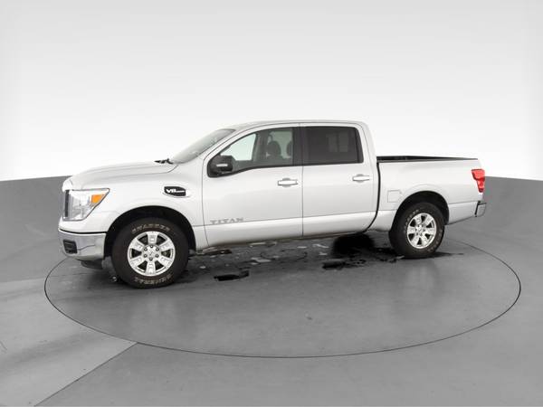 2017 Nissan Titan Crew Cab SV Pickup 4D 5 1/2 ft pickup Silver for sale in Myrtle Beach, SC – photo 4