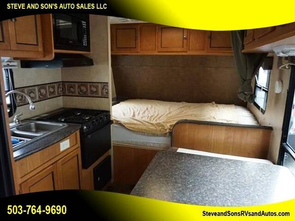 2012 Crossover R-Vision - - by dealer - vehicle for sale in Happy Valley, WA – photo 12