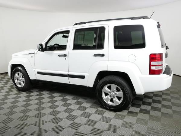2012 Jeep Liberty Sport - - by dealer - vehicle for sale in Inver Grove Heights, MN – photo 5