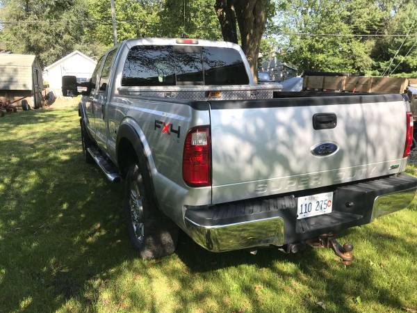 2011 Ford F-250 Crew Cab Short Bed 4x4 Gas for sale in Bushnell, IL – photo 3