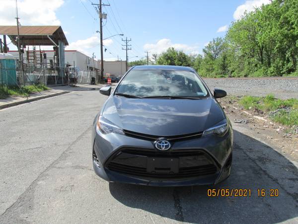 Beautiful 2018 Toyota Corolla LE 4dr Sedan - - by for sale in Silver Spring, District Of Columbia – photo 7