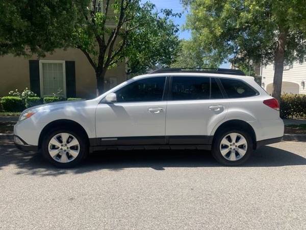 2011 Subaru Outback Limited - - by dealer - vehicle for sale in Valencia, CA – photo 10