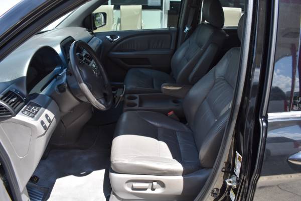 2010 HONDA ODYSSEY EX-L WITH LEATHER AND SUNROOF***EXTRA NICE*** -... for sale in Greensboro, NC – photo 9