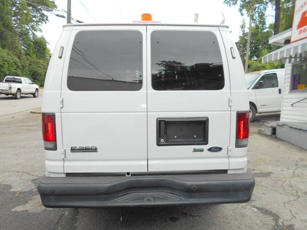 2010 Ford E250 Cargo Van - - by dealer - vehicle for sale in Knoxville, TN – photo 3