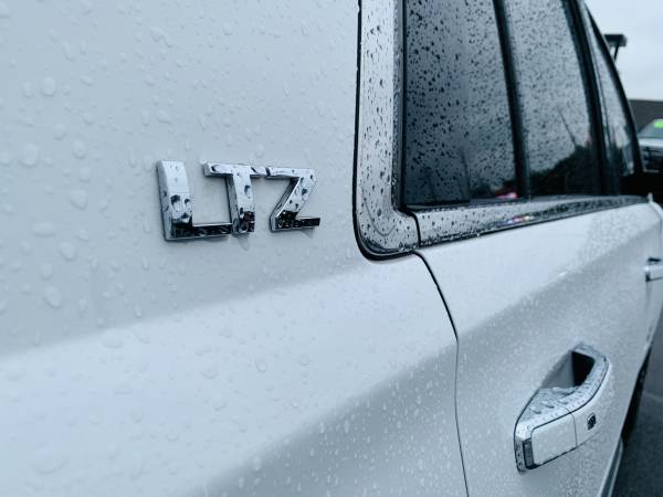 2015 Chevrolet Tahoe LTZ 22" KMC WHEELS LOADED! - cars & trucks - by... for sale in Jacksonville, FL – photo 4