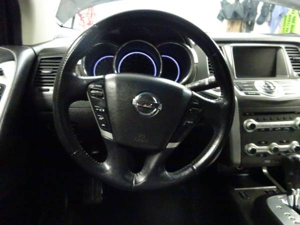 2012 Nissan Murano SL AWD Push button start Bose Back up for sale in West Allis, WI – photo 6