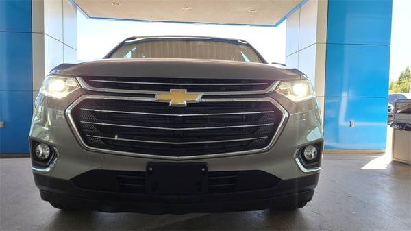 2019 Chevy Chevrolet Traverse LT suv Gray - cars & trucks - by... for sale in Flagstaff, AZ – photo 20