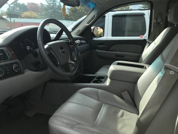 2007 GMC YUKON (95K MILES) (4WD) (CLEAN TITLE) (1 OWNER) - cars &... for sale in Milwaukie, OR – photo 15