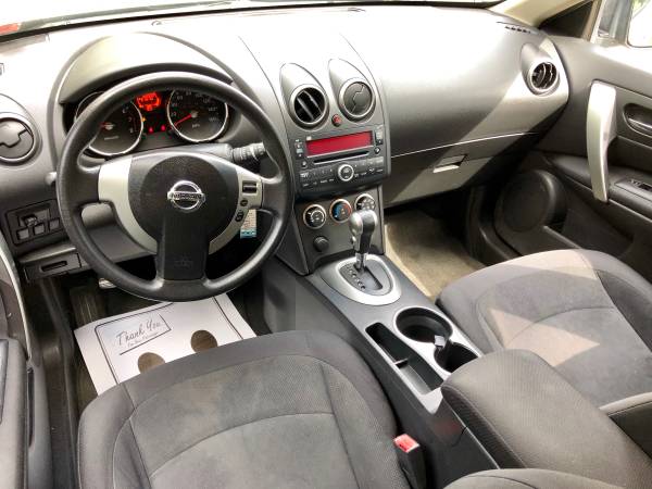 60,000 miles NISSAN ROGUE S AWD for sale in Farmingville, NY – photo 13