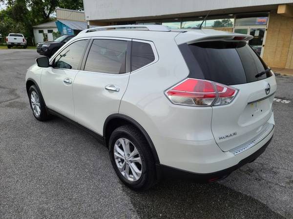 2016 Nissan Rogue SV Sport Utility 4D AWD - cars & trucks - by... for sale in Pensacola, FL – photo 3