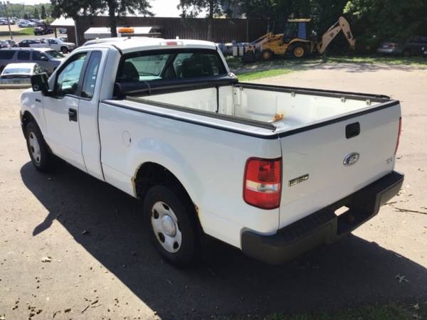2007 Ford F-150 STX 2dr Regular Cab Styleside 6 5 ft SB Sparkle for sale in Maplewood, MN – photo 4
