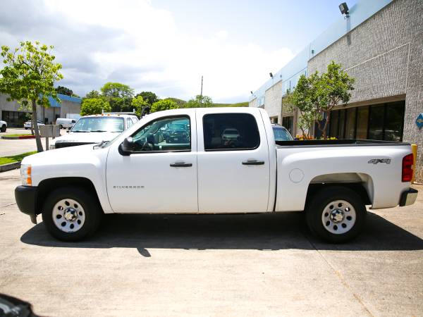 2012 Chevy Silverado Crew Cab 4WD, V8, LOW Miles, All Power for sale in Pearl City, HI – photo 4