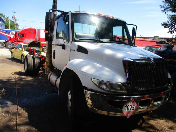 2008 International 33,000 Automatic Cab/Chassis for sale in Brockton, NY – photo 2