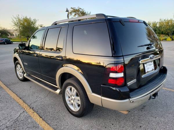 Ford Explorer 2006 Eddie Bauer 3rd Row of seats - cars & trucks - by... for sale in Brownsville, TX – photo 6